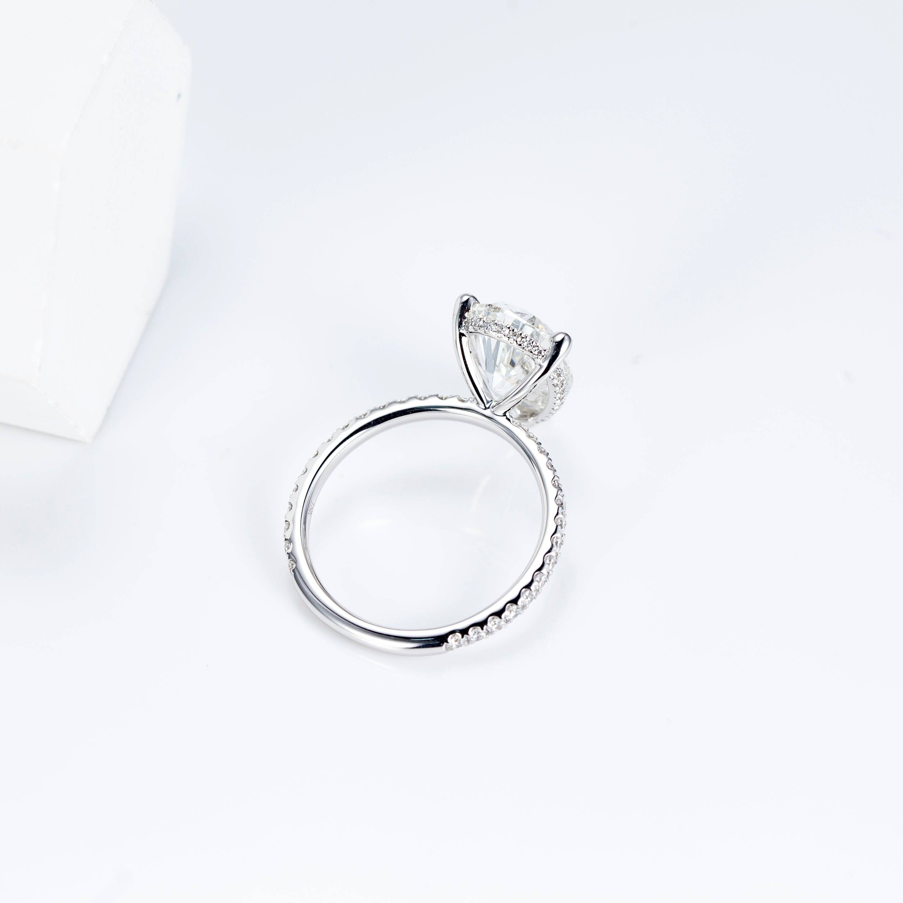 Salha Ring - IN STOCK - ROVA Brilliance