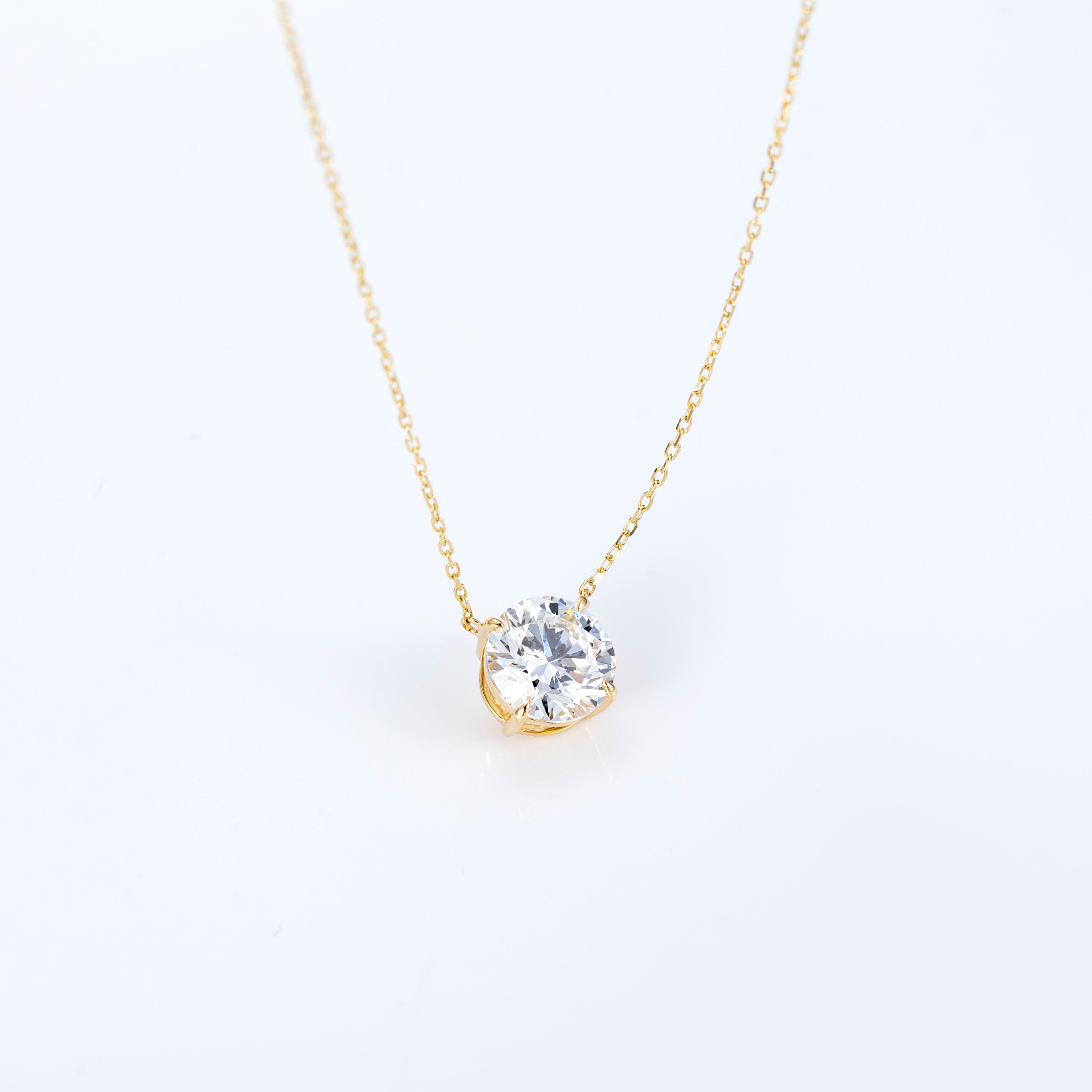 Solitaire Brilliant Pendant