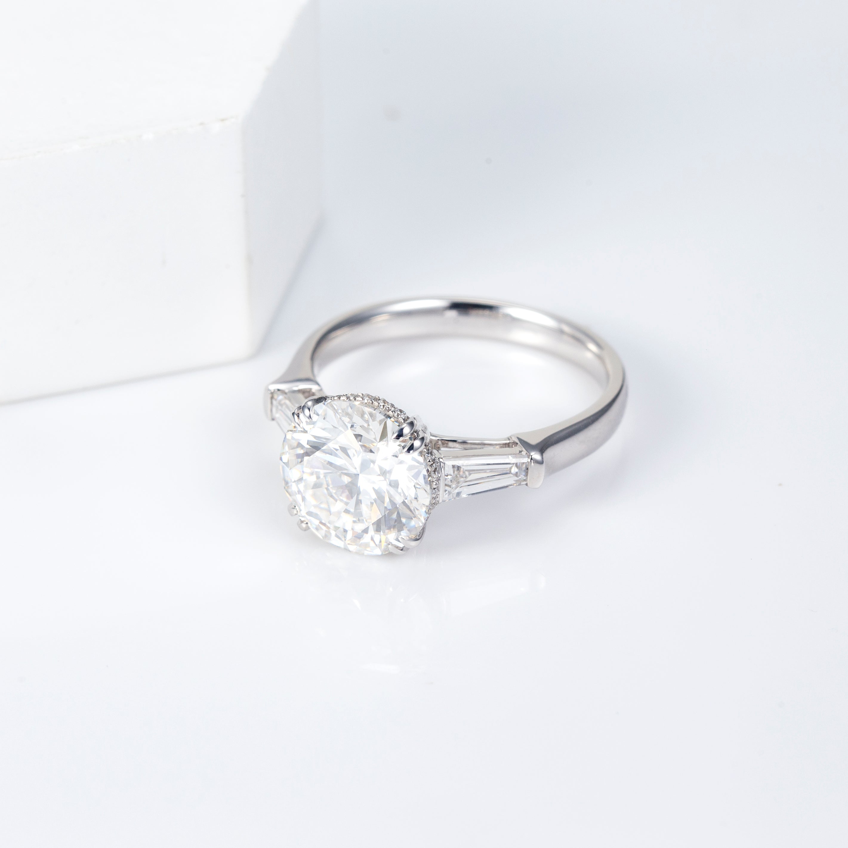 Luminara Solitaire Ring